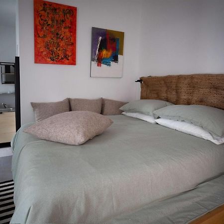 Via Calefati Land Apartment Bari Luaran gambar