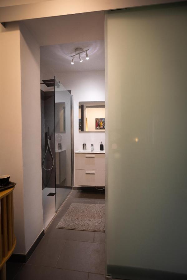 Via Calefati Land Apartment Bari Luaran gambar
